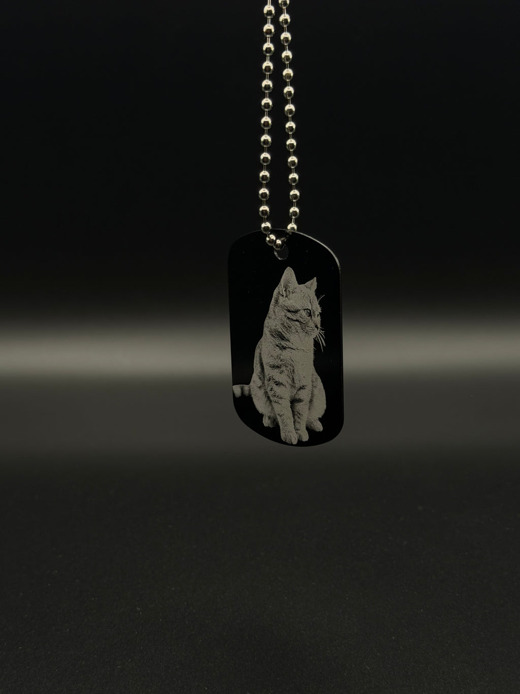 Personalisierte Halskette / Schlüsselanhänger mit Foto & Gravur