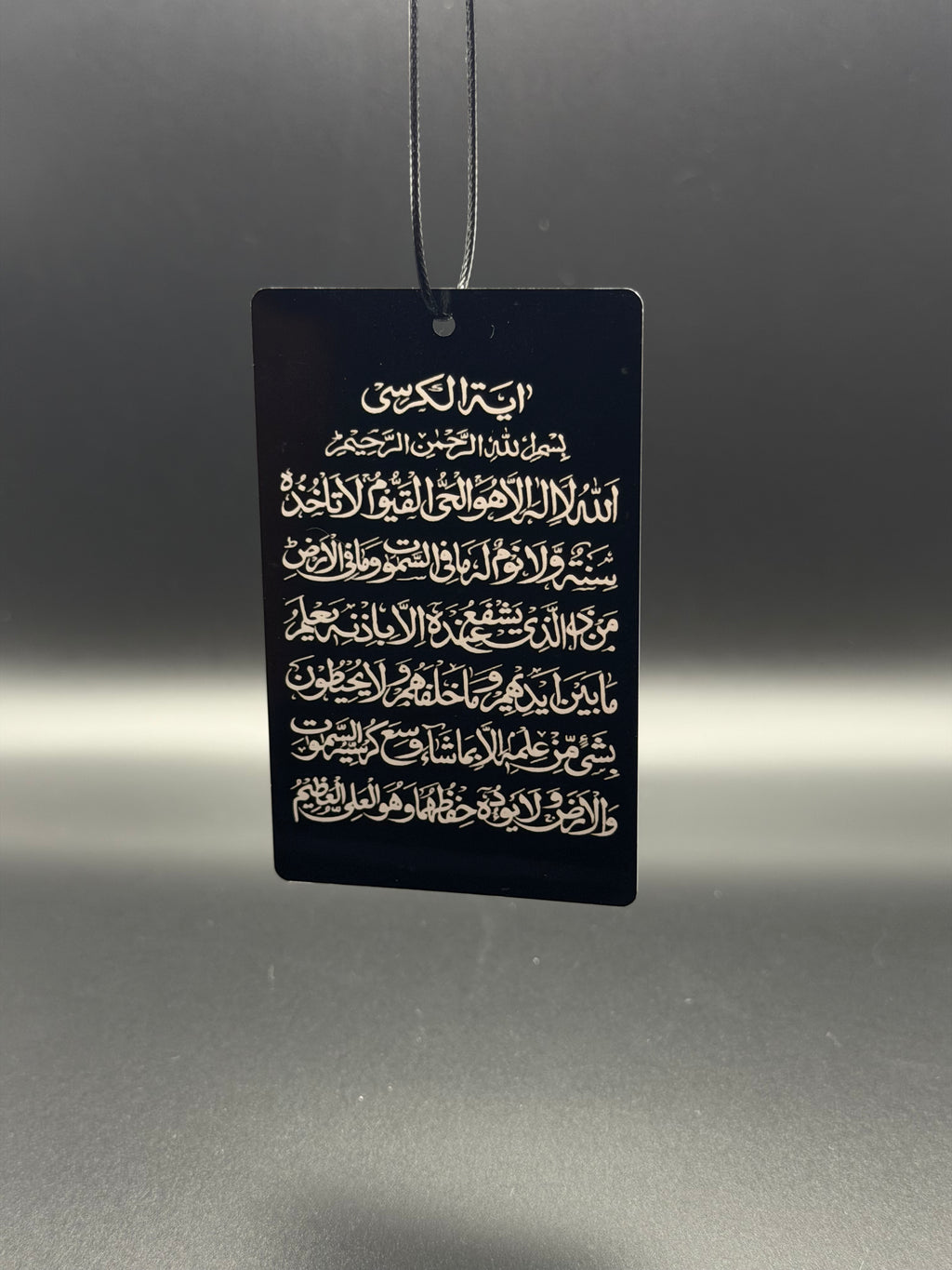 Personalisierter Auto-Anhänger mit Foto & Wunschtext – Individuell graviert aus Aluminium